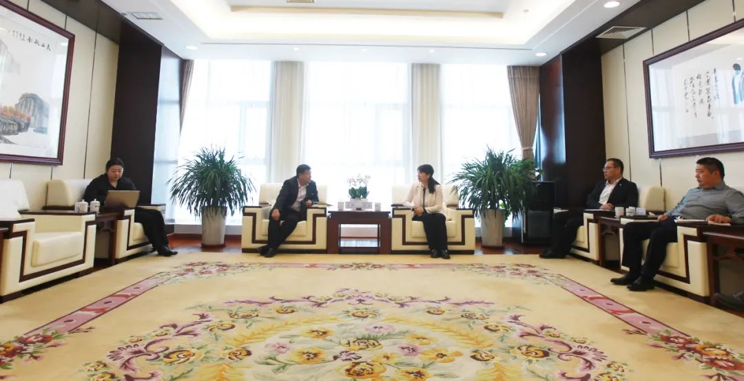 國家電投新疆公司張瑋、李國儉會見塔城地區發改委黨組書記劉沖