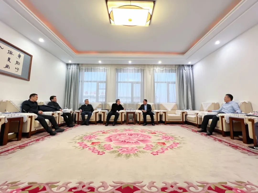 華能蒙東公司總經理、黨委副書記李樹學會見中國石油內蒙古銷售公司執行董事、黨委書記楊杰