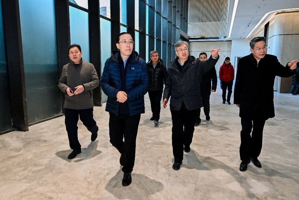 辛保安赴中電聯科技創新基地調研