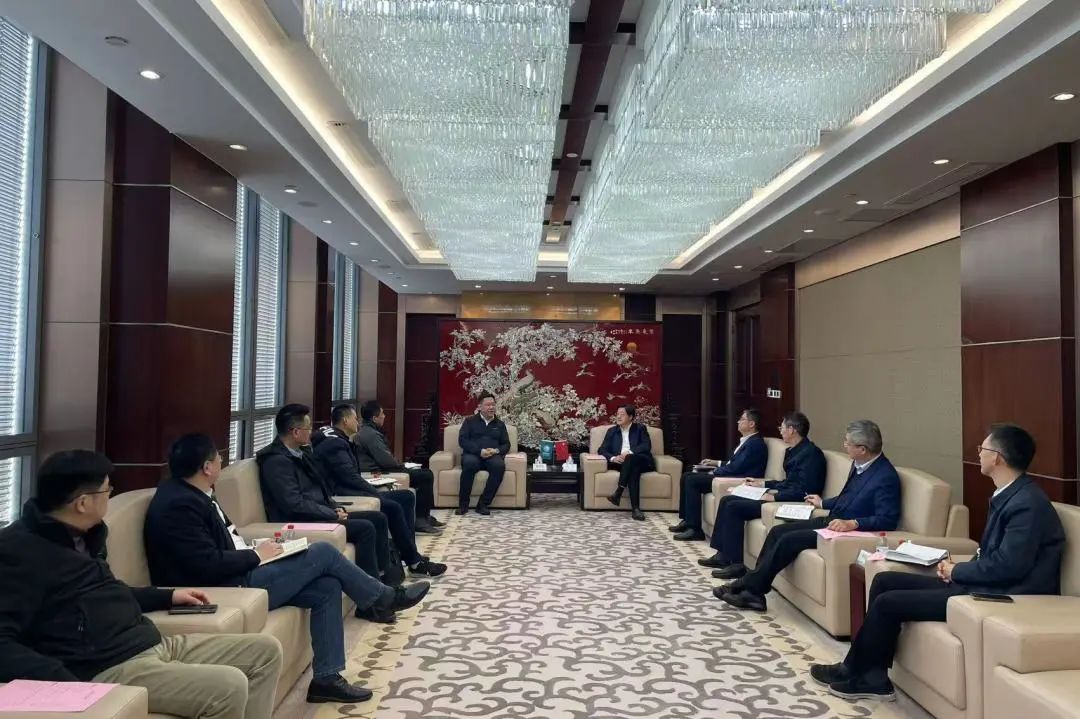 華電浙江公司黨委書記趙偉東赴國家電網華東分部、緯景儲能溝通交流