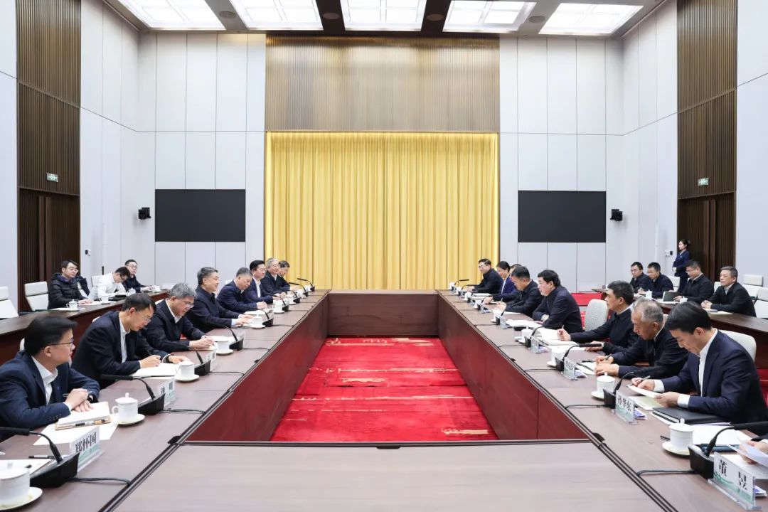 溫樞剛張文峰與國家電網董事長張智剛、總經理龐驍剛會談