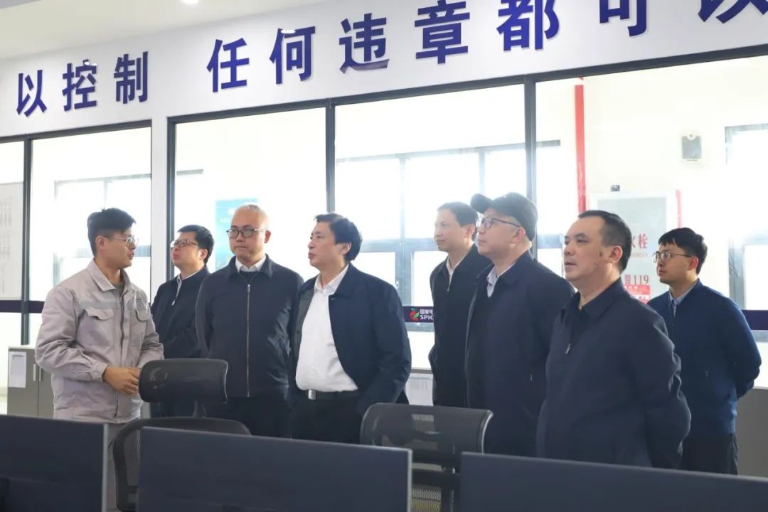 中國工程院院士謝和平調(diào)研前詹風電、前詹港電