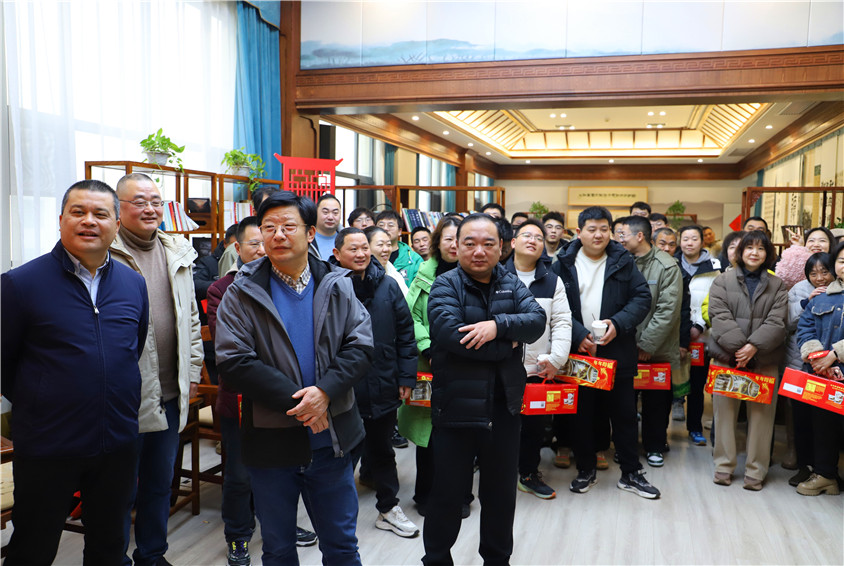 湖北荊力工程總承包公司安規燈謎來助興  學味濃濃過元宵