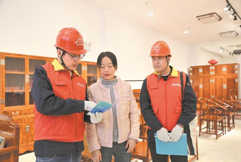 河北大城縣供電公司優質服務助紅木產業集群式發展