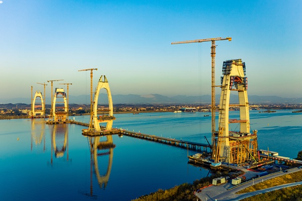 廣東交通集團按下項目建設“快進鍵” 沖刺“開門紅”