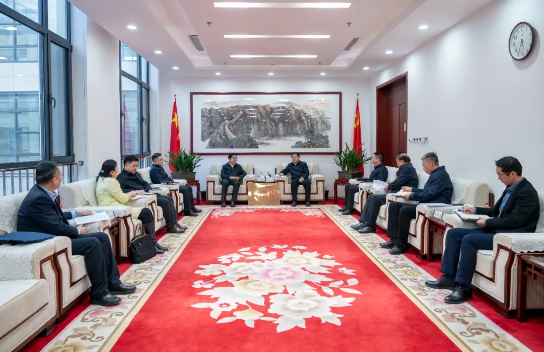 內蒙古電力集團與包頭市委、市政府交流座談