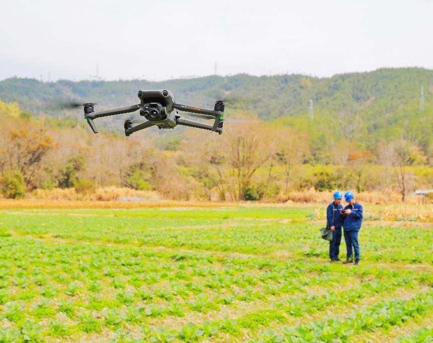 福建永定:電力先行 護(hù)航春耕