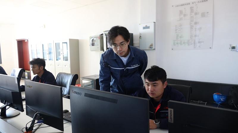 貴州興義供電局傾情服務新能源發電站 為電網輸送更多清潔能源