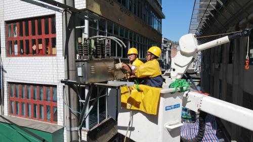 國網壽寧縣供電公司：安裝用戶分界開關為配電網加載“智能保險”