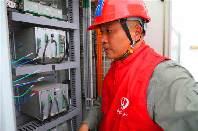 【電網建設者風采】 朱本雄：英雄本色