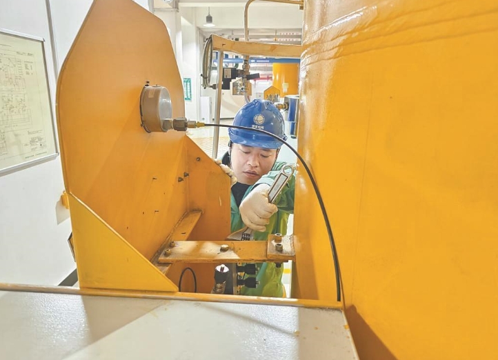 自閉鎖裝置“零延遲”啟動，秒級阻斷高壓油滲漏