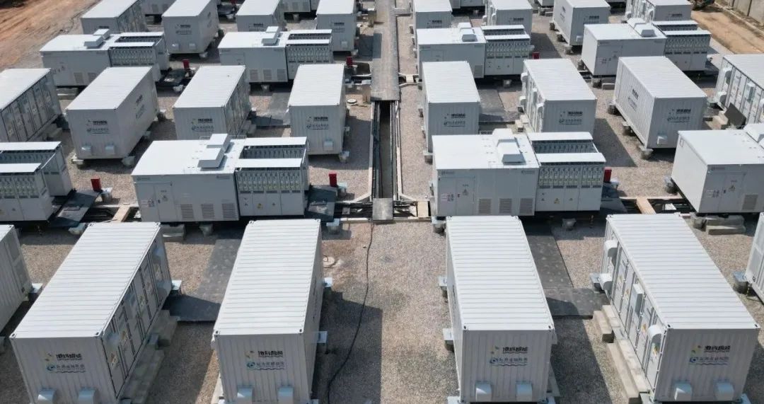 西南地區(qū)首座大規(guī)模混合型儲能電站投運!