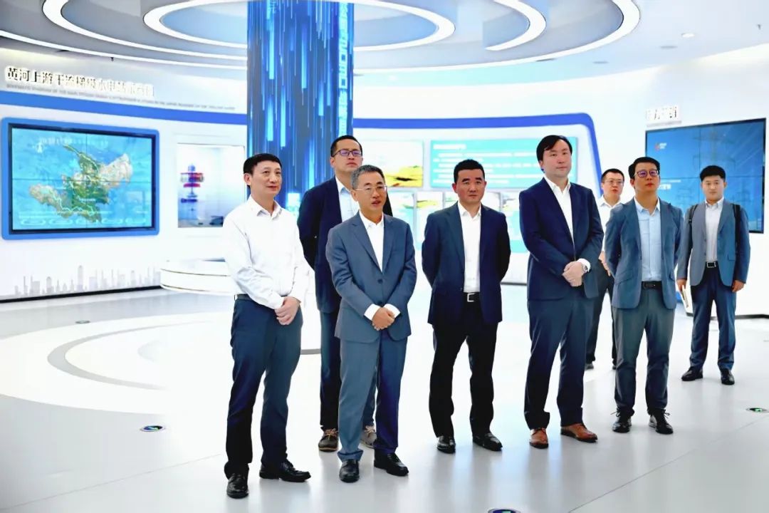 黃河公司黨委書記、董事長姚小彥會見華為董事、華為數字能源總裁侯金龍